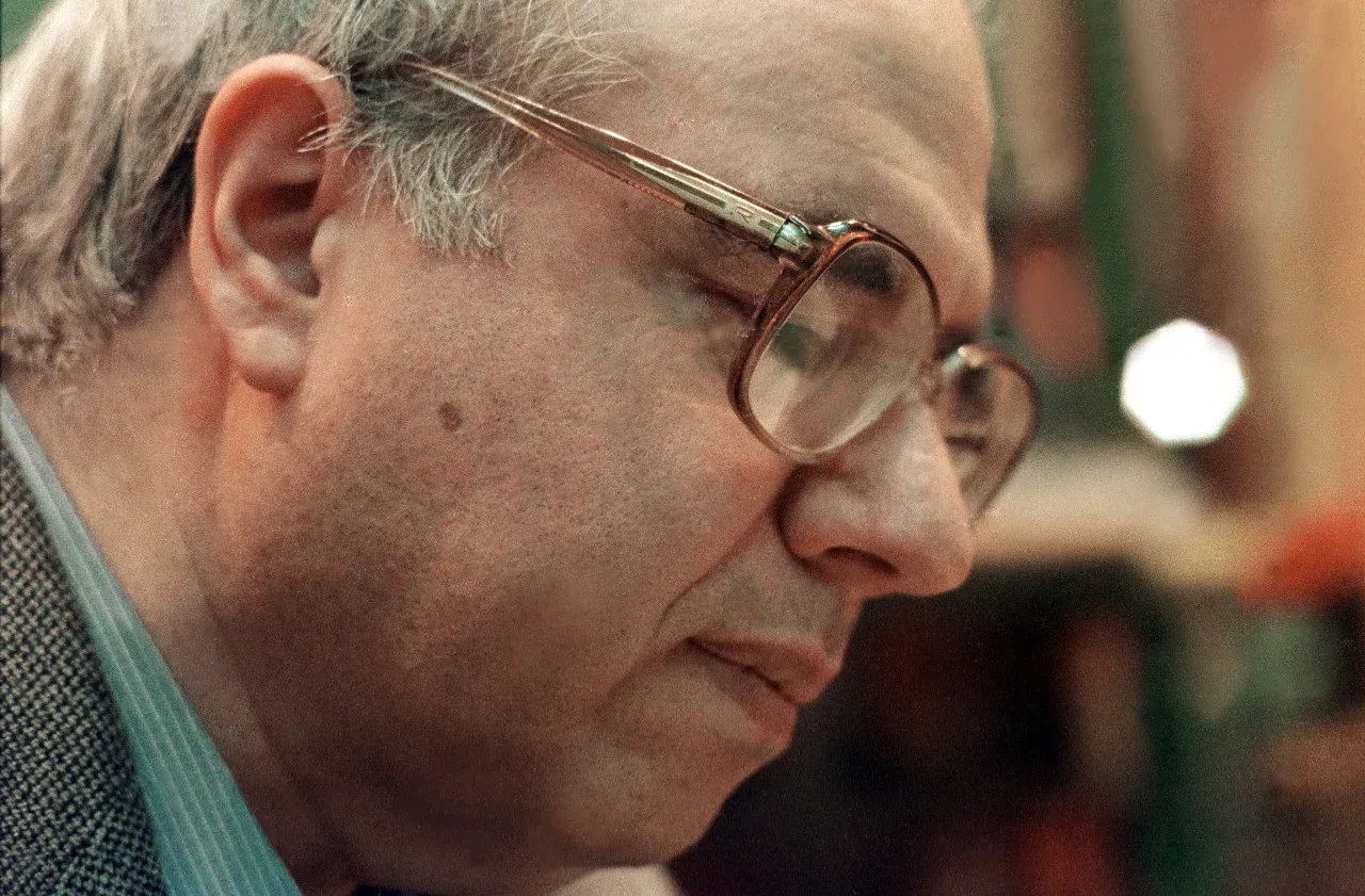 LUIS FERNANDO VERISSIMO | O HOMEM DE MUITOS TALENTOS — foto 3 de 22